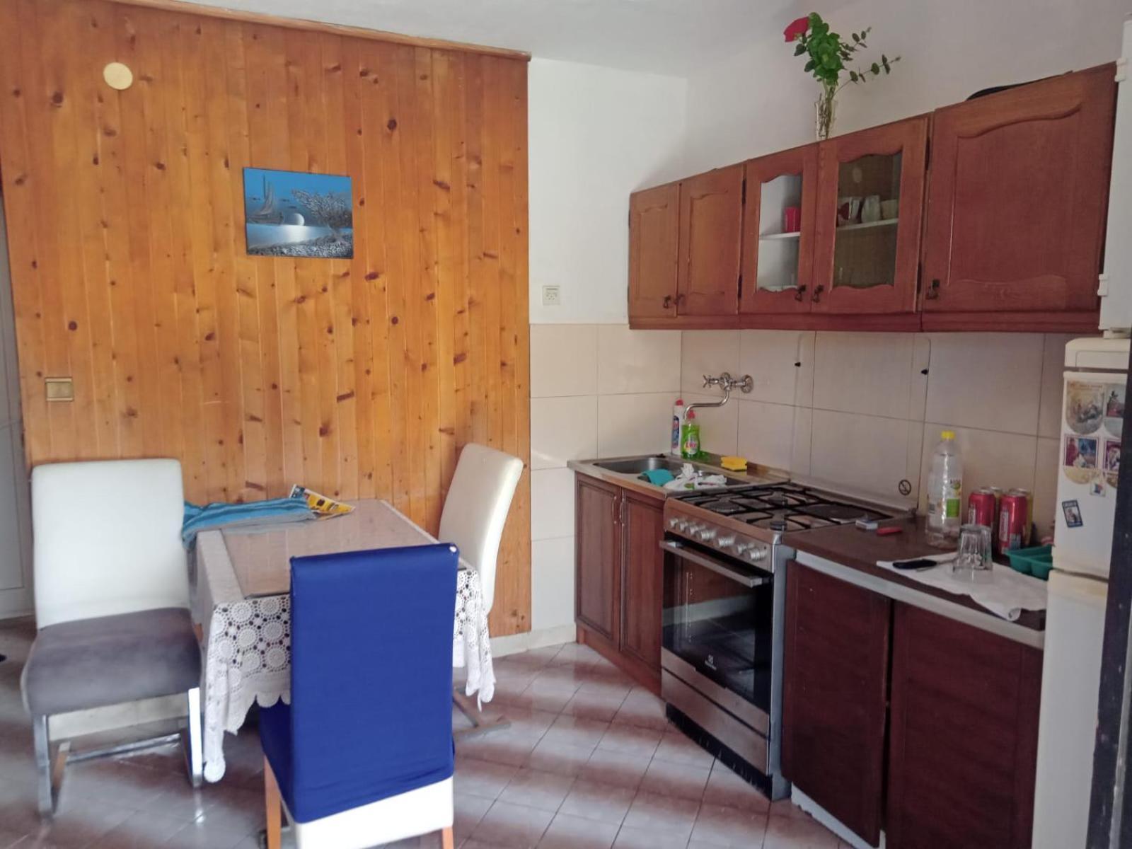 Apartments Nikola Pucisca Εξωτερικό φωτογραφία