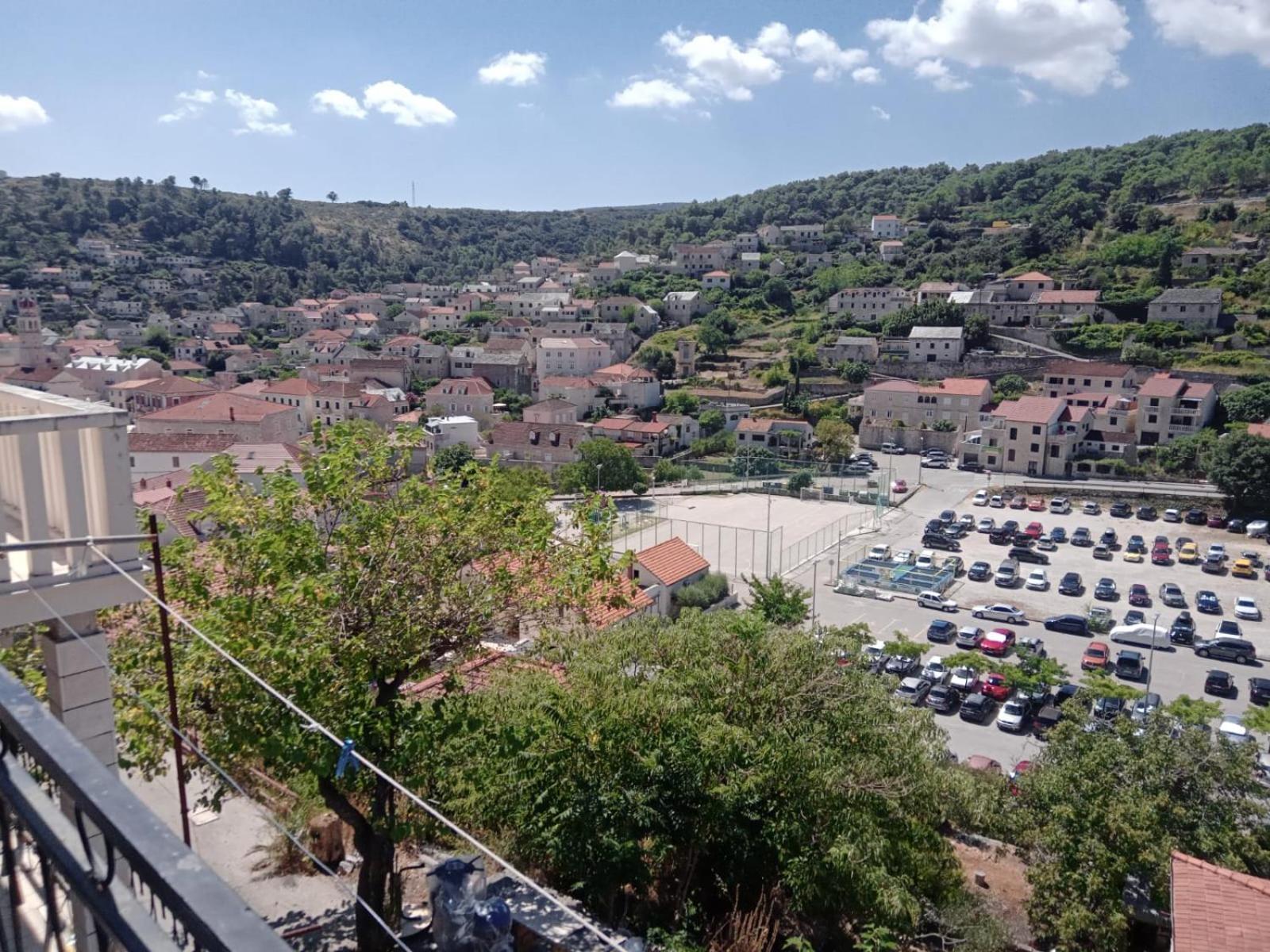 Apartments Nikola Pucisca Εξωτερικό φωτογραφία