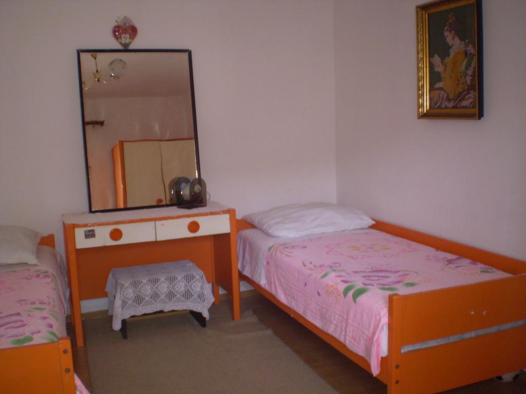 Apartments Nikola Pucisca Εξωτερικό φωτογραφία