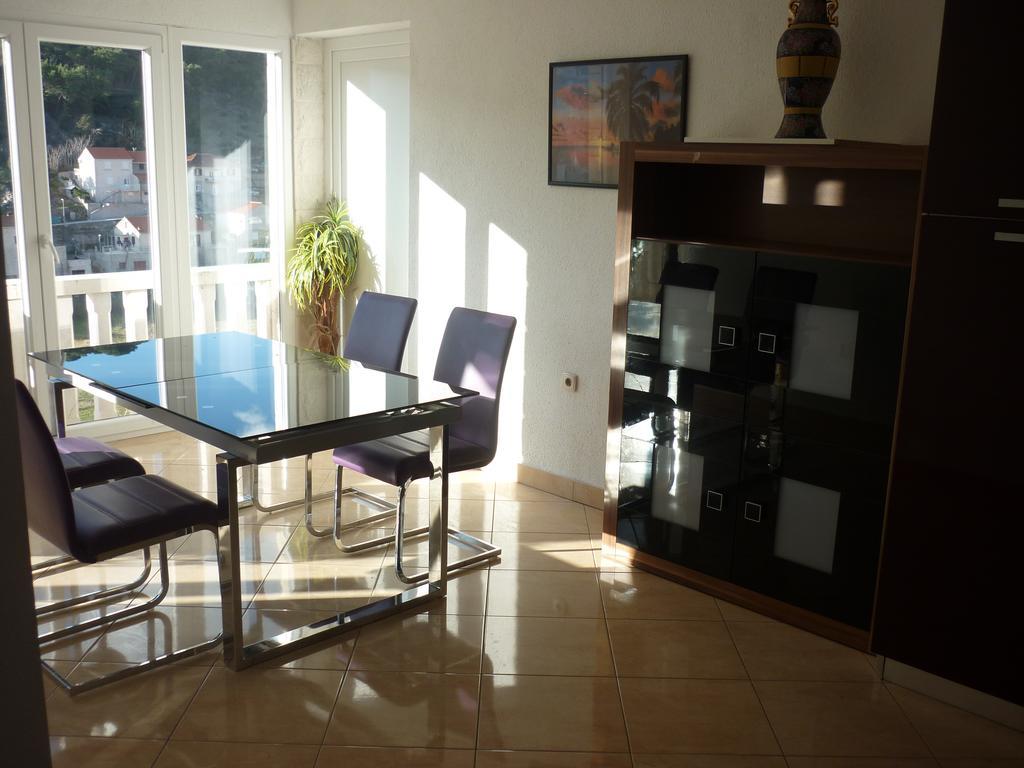 Apartments Nikola Pucisca Εξωτερικό φωτογραφία
