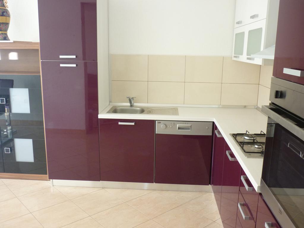 Apartments Nikola Pucisca Εξωτερικό φωτογραφία
